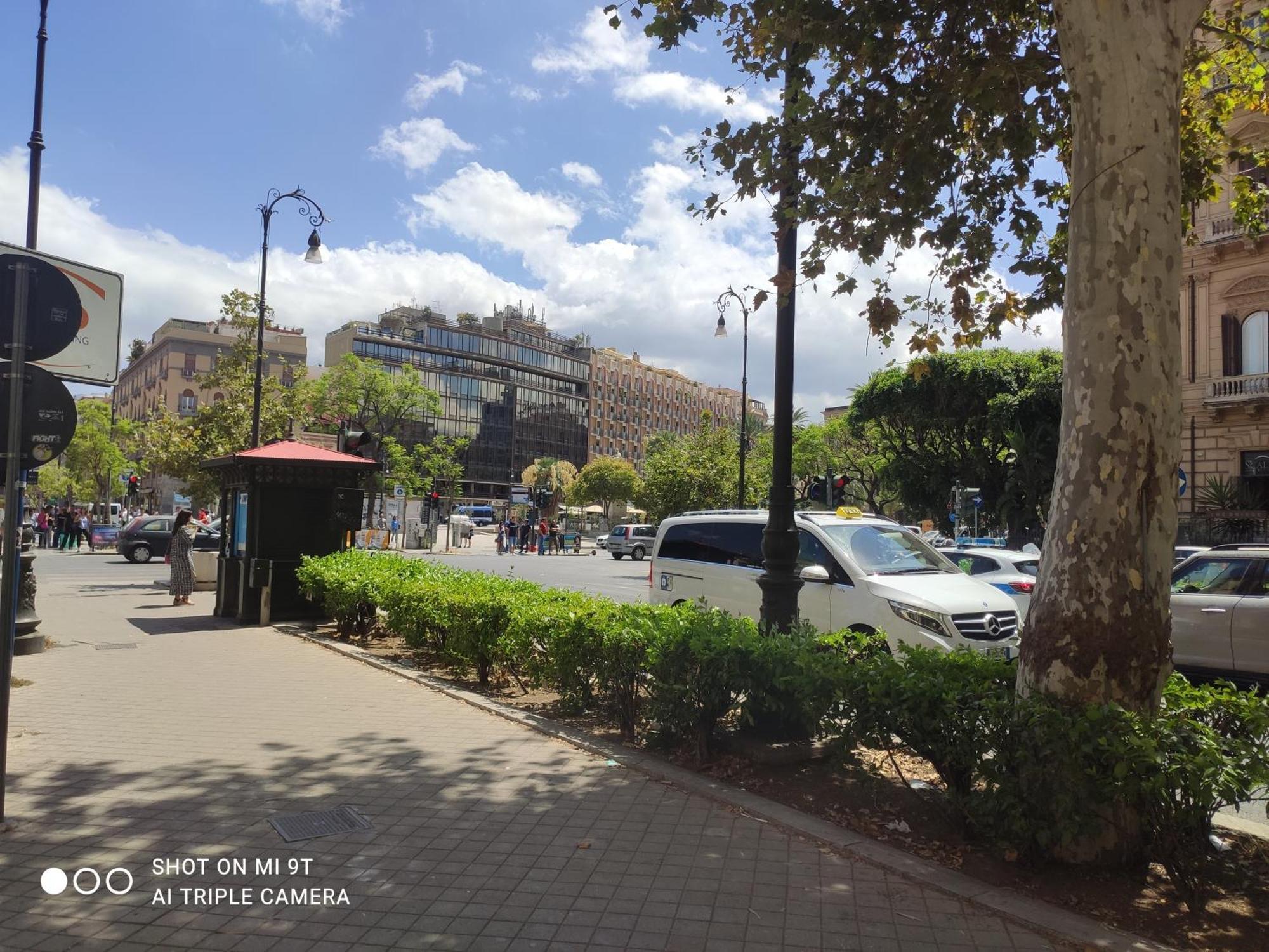 Casa Varco Santa Lucia ปาแลร์โม ภายนอก รูปภาพ